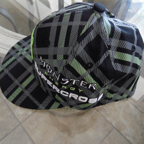 MONSTER SUPERCROSS FITTED HAT - Picture 2 of 7
